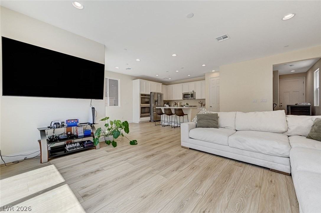 309 Andamento Pl - Photo 7 of 33