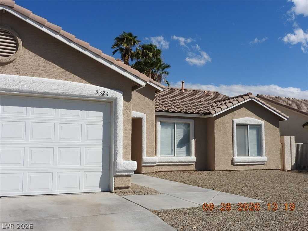 5324 Acacia Grove St - Photo 2 of 26