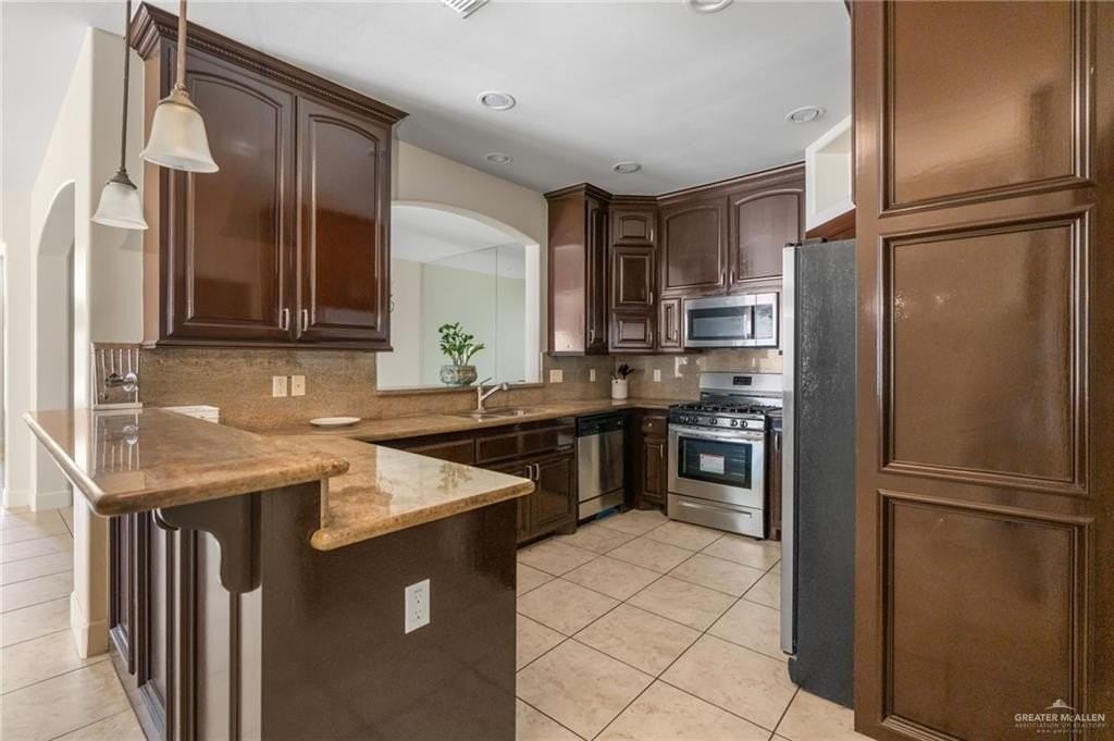 3837 S D St - Photo 6 of 16