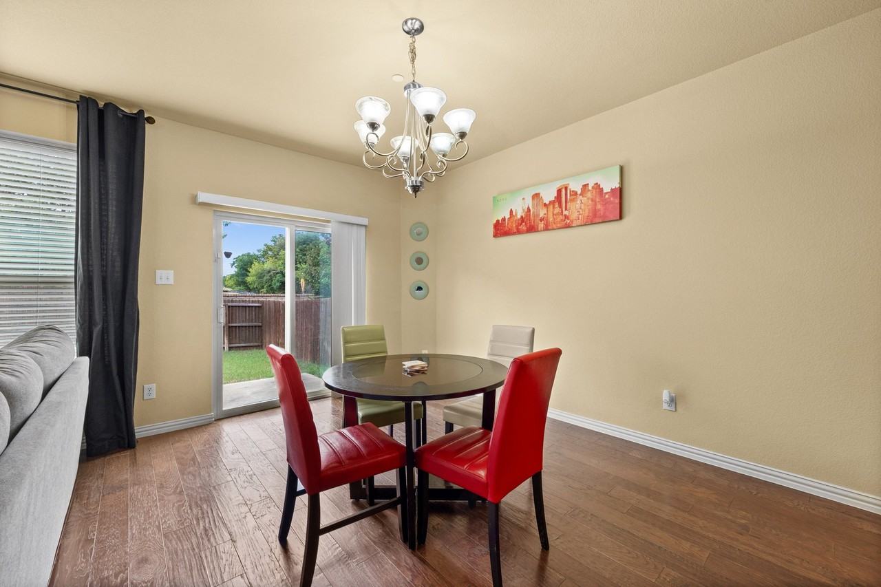 2269 Salado Dr - Photo 2 of 13