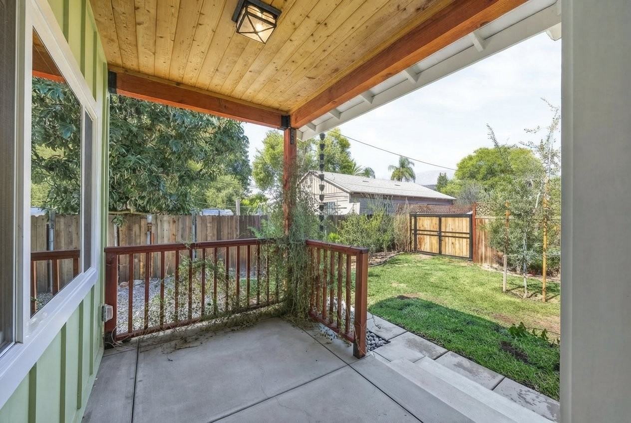 324 W Lime Ave - Photo 3 of 20