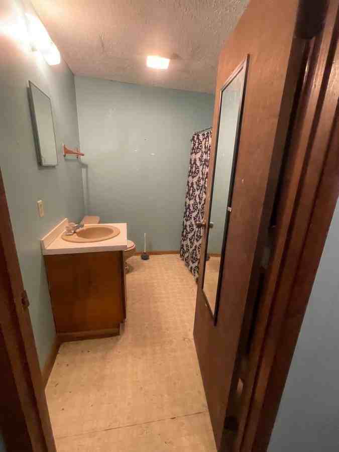 272 Sa Graham Blvd #5 - Photo 6 of 7