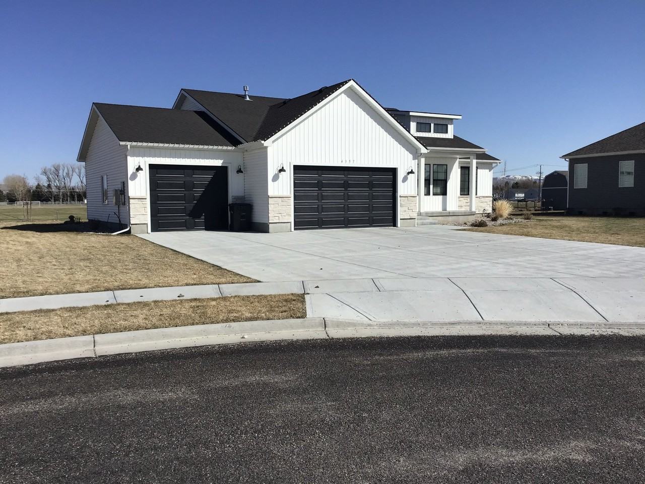 4357 Clifton Way - Photo 2 of 20