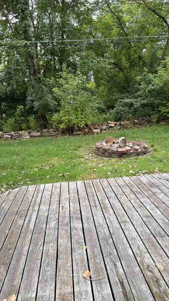 21517 Jacksonville St - Photo 3 of 17