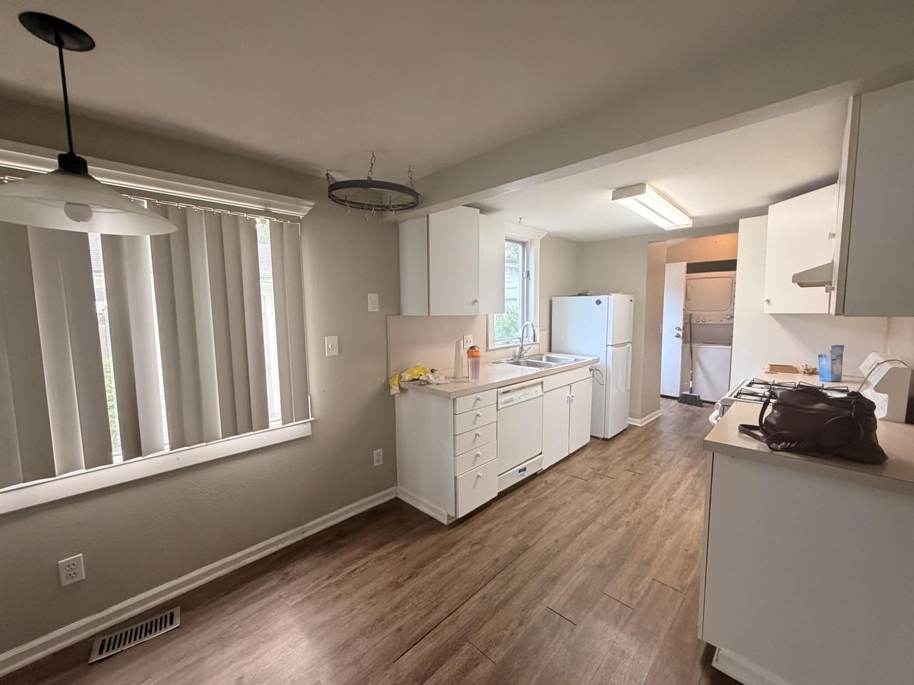 21517 Jacksonville St - Photo 7 of 17