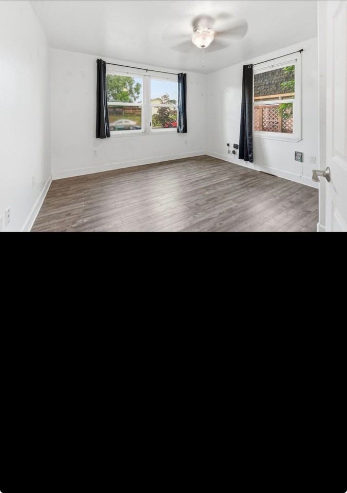 554 E Bridgeport Ave - Photo 6 of 11