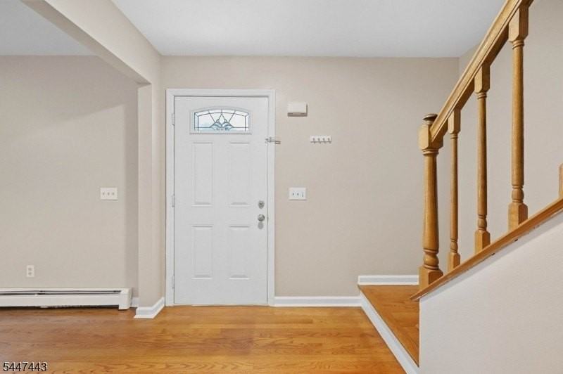 3 Teneyck Ave #B - Photo 4 of 35