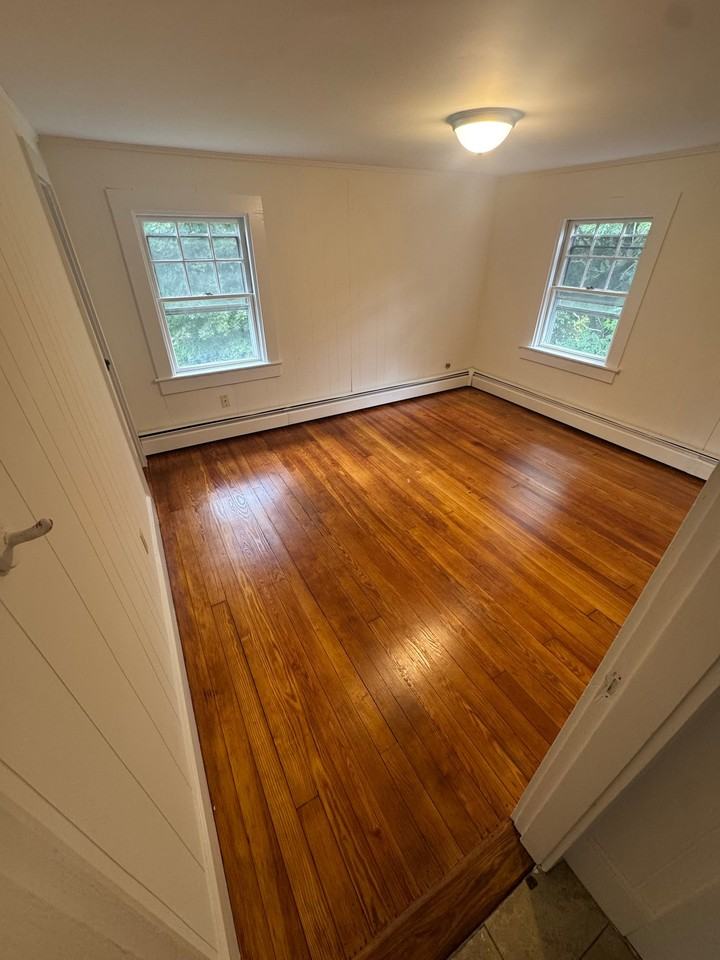 19 Cinroc Cir #C - Photo 3 of 7