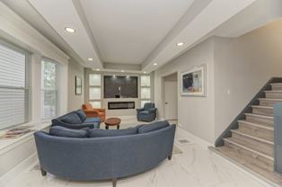 7247 S Euclid Ave - Photo 1 of 1