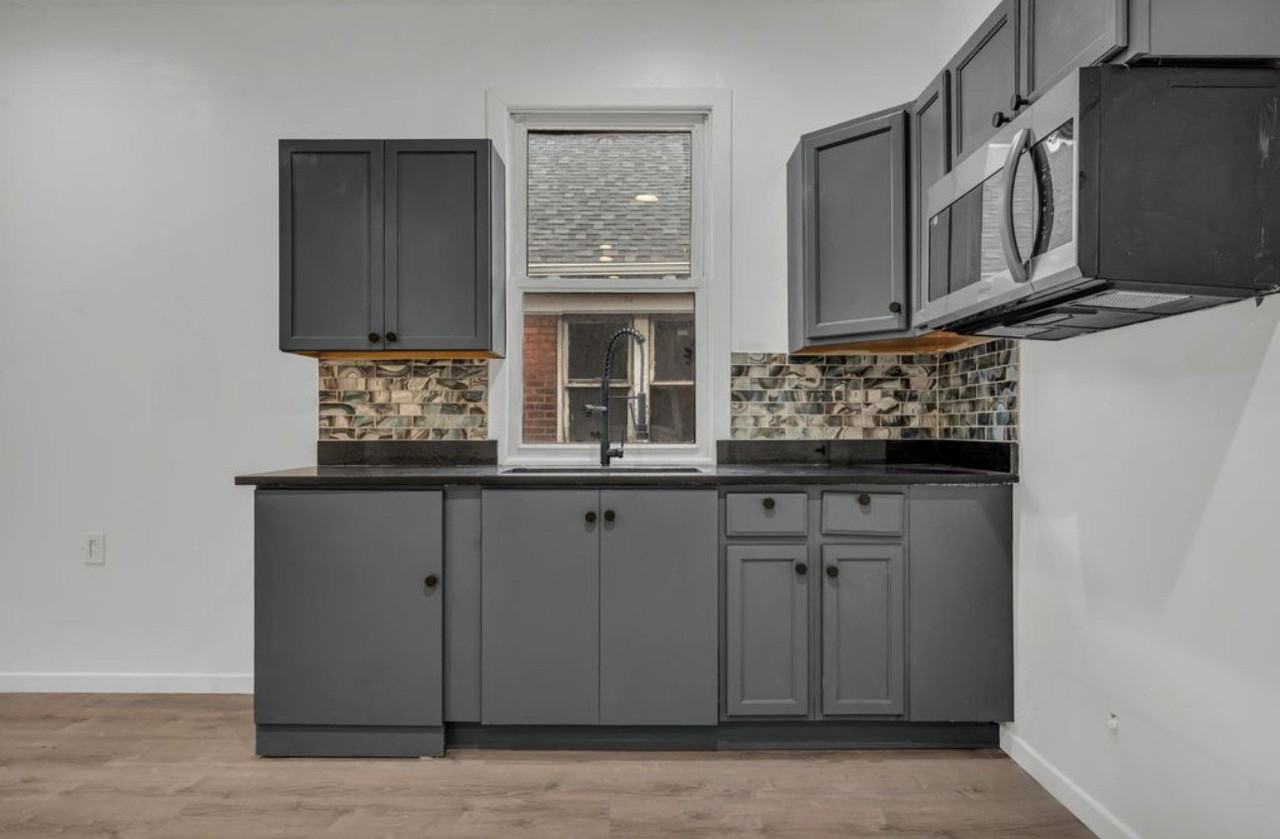 3351 Fullerton St - Photo 2 of 12