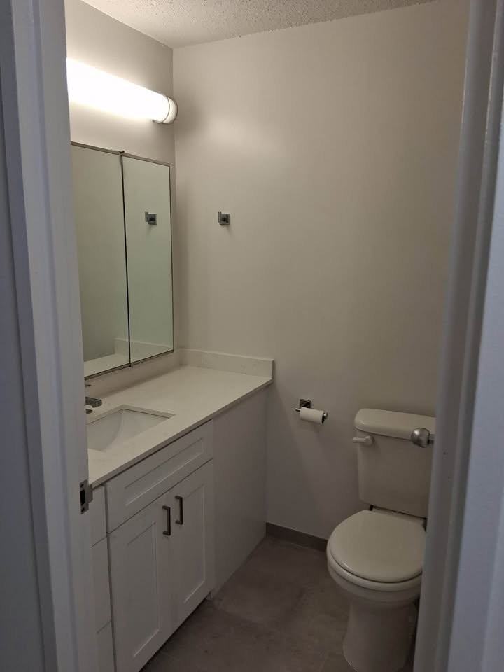 230 E Wacker Dr - Photo 6 of 13