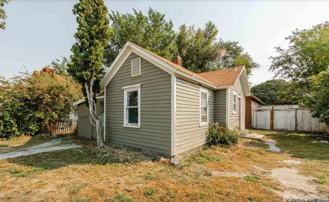 369 S Eastern Ave #A - Photo 1 of 1