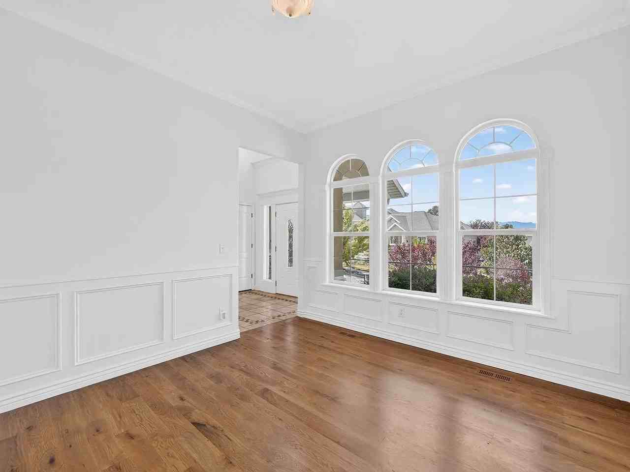 14757 S Brewster Dr - Photo 7 of 20