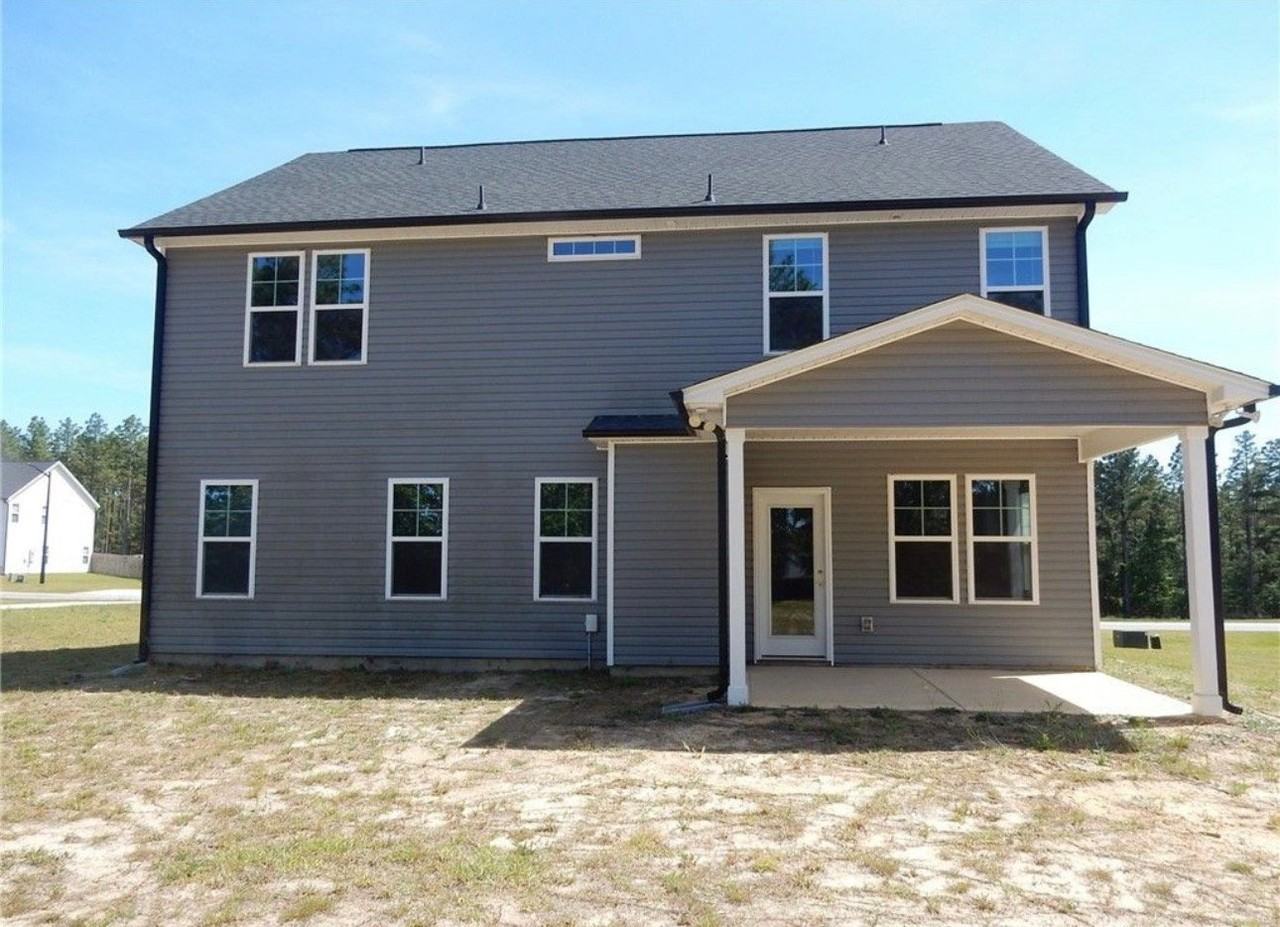 212 Nairn St - Photo 3 of 17