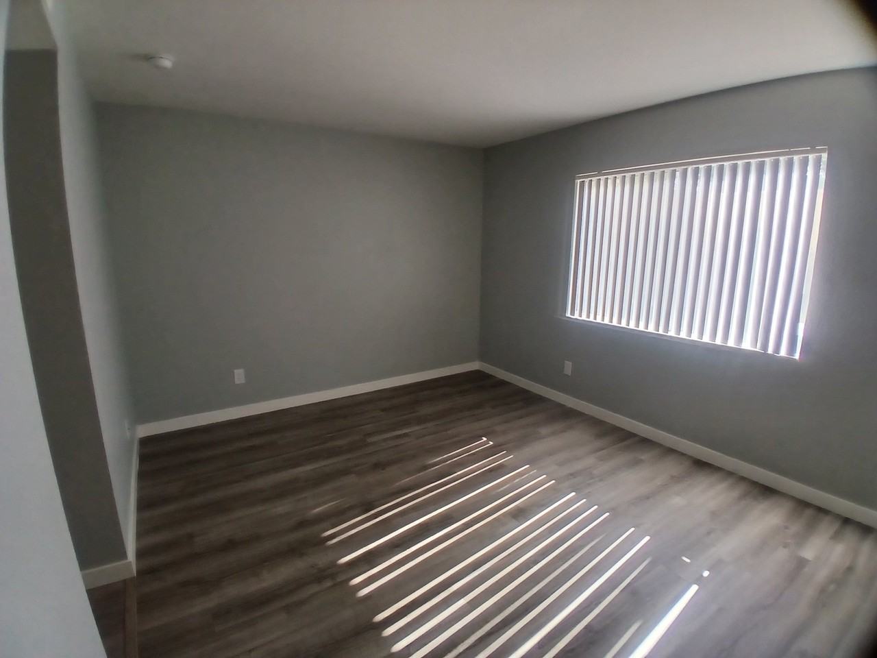 27325 Camp Plenty Rd #19 - Photo 4 of 15