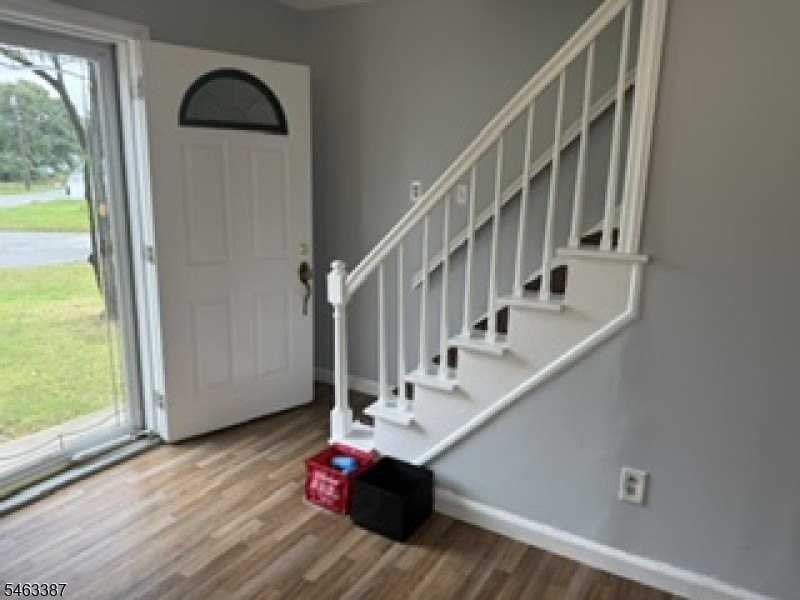 50 1st St - Photo 4 of 26