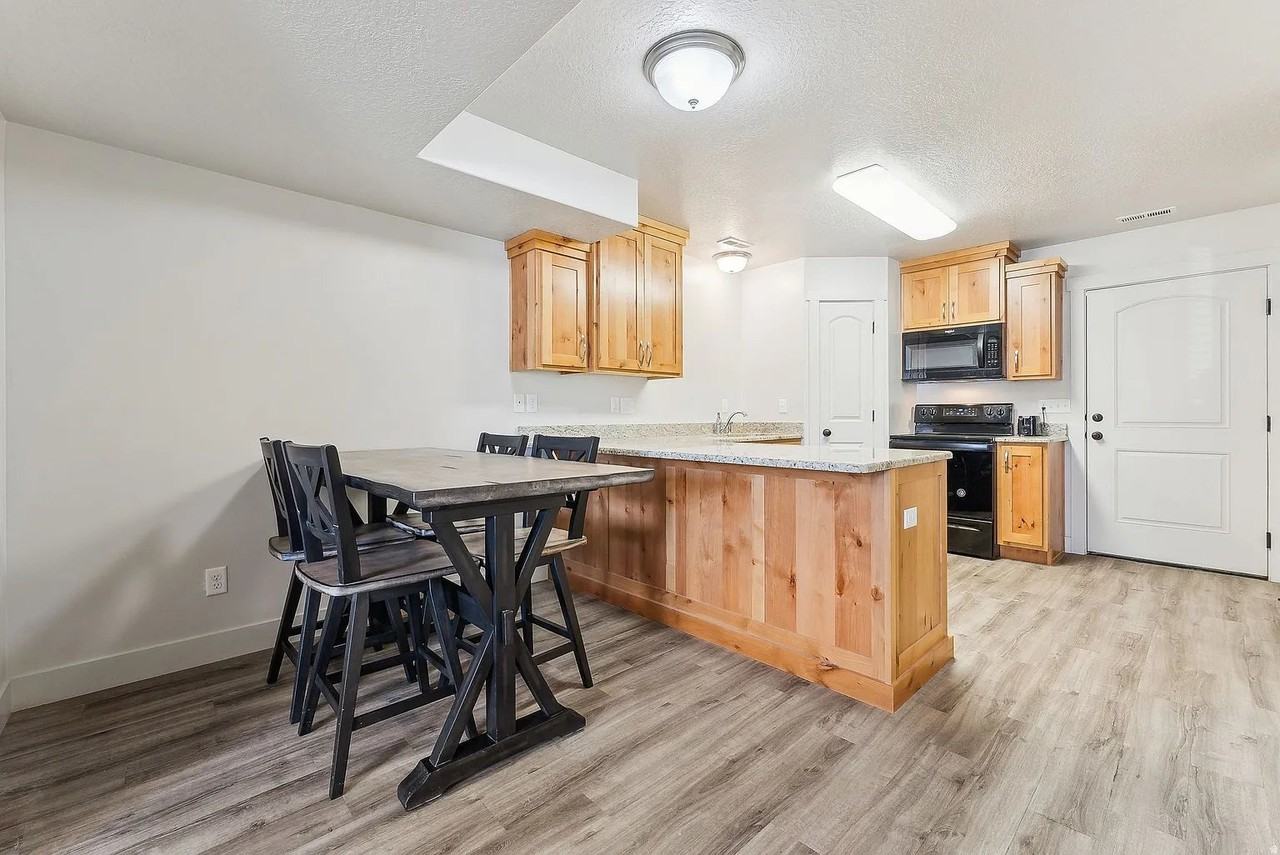 483 Nw #2 - Photo 7 of 20