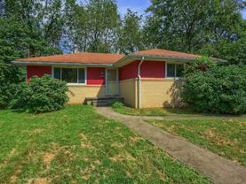 194 Woodridge Dr - Photo 1 of 1
