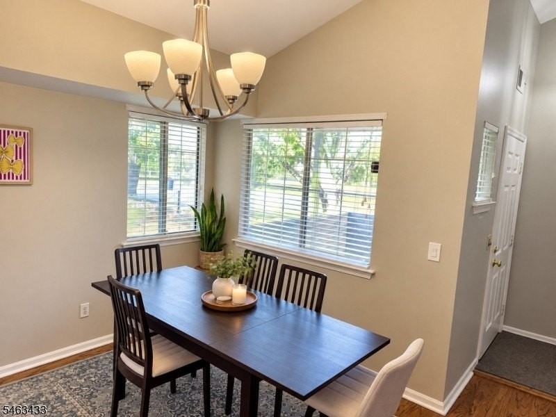64 Bentley Ct - Photo 3 of 8