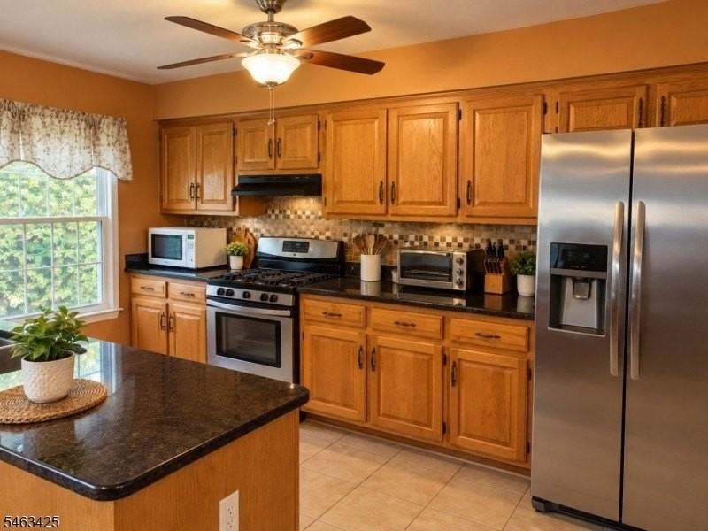 181 Driscoll Ct - Photo 3 of 12