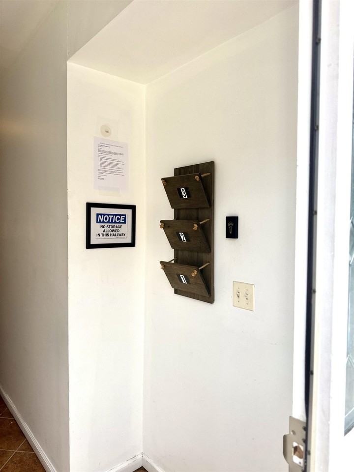 248 Arlington Ave - Photo 3 of 24