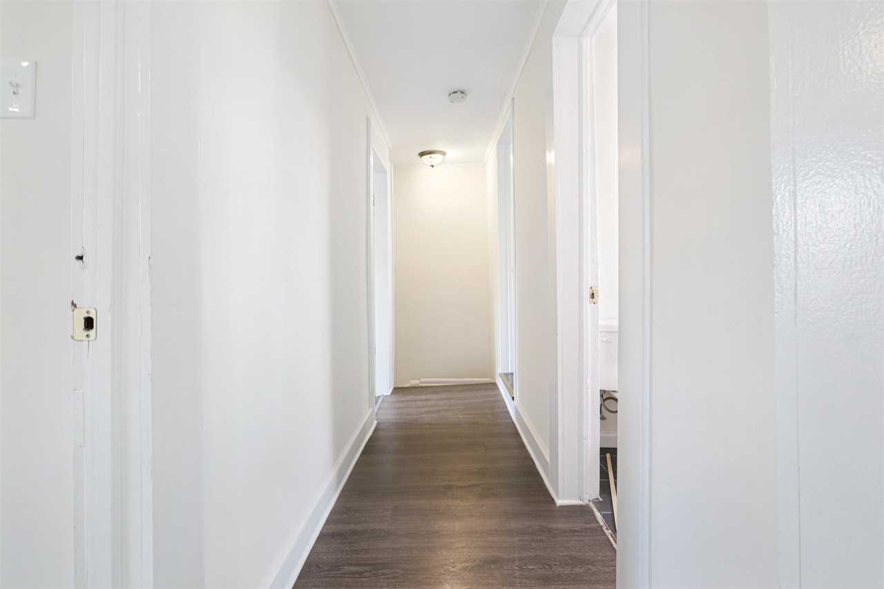 62 W 8th St - Photo 6 of 13