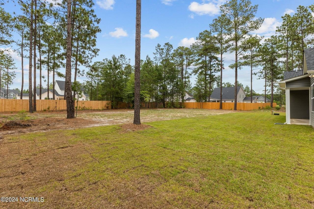775 Winds Way - Photo 4 of 47