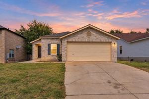 featured image of 105 E Wildflower Blvd