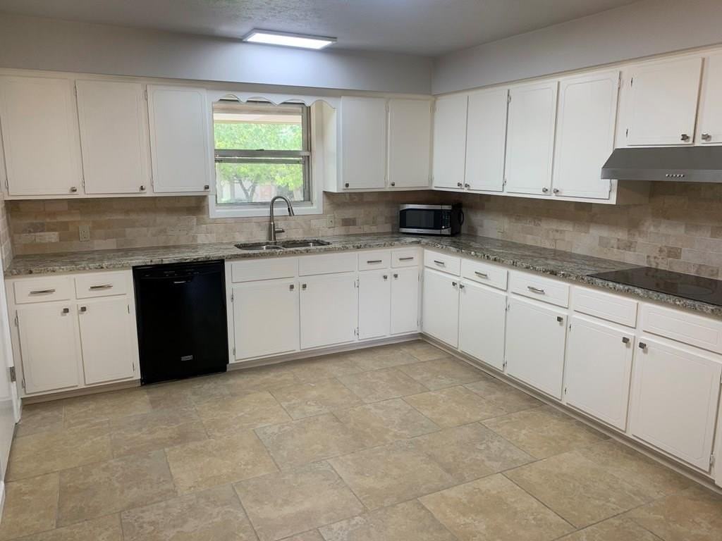 112 Wild Timber Dr - Photo 6 of 23