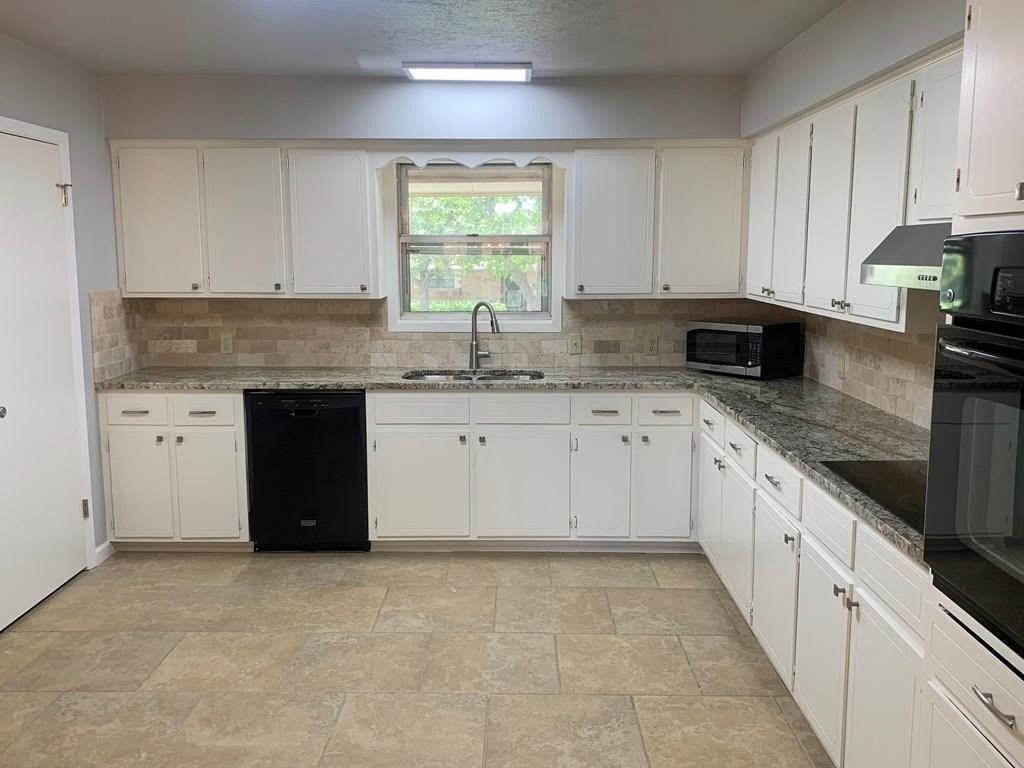 112 Wild Timber Dr - Photo 7 of 23