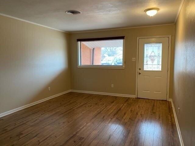 3011 55th St - Photo 7 of 25