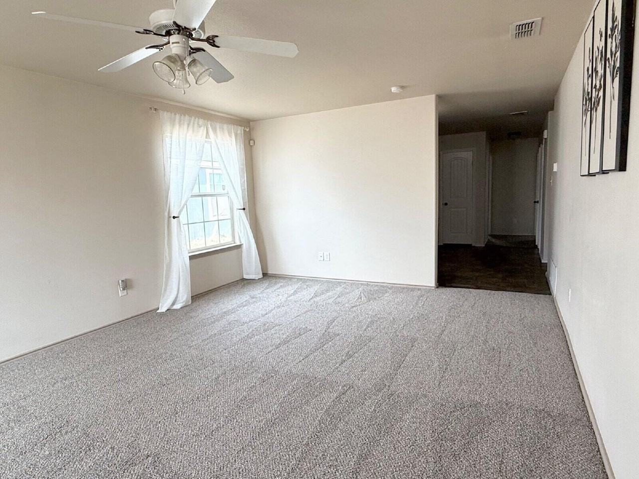 8909 Temple Ave - Photo 3 of 13