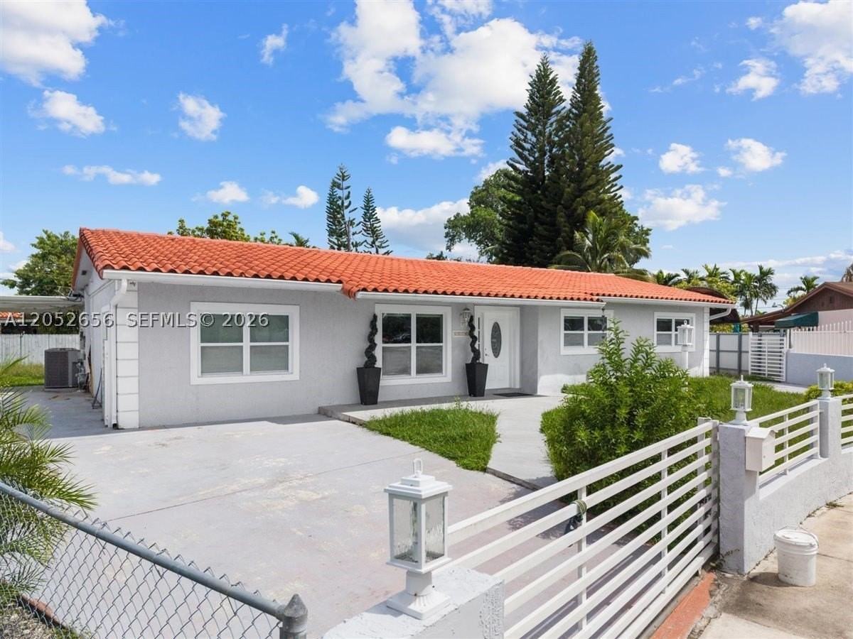 12745 Sw 19th St - Photo 3 of 50
