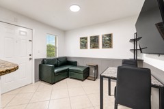 902 Se 1st St - Photo 1 of 1