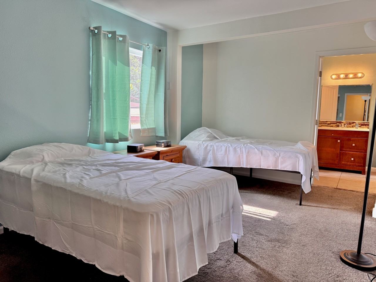 3834 Cottonwood St #1 - Photo 7 of 10