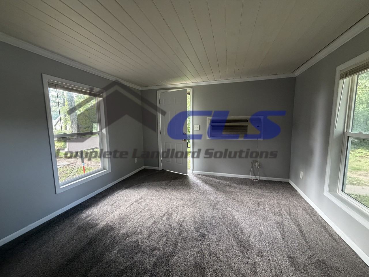 626 East Curry Drive - Photo 2 of 3