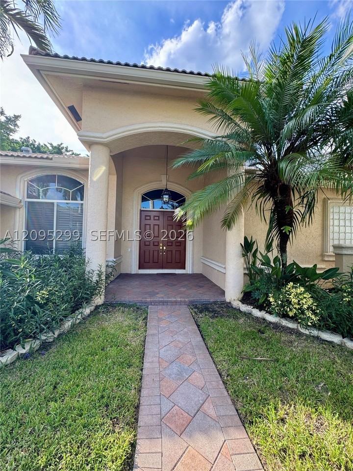 11051 Canary Island Ct #11051 - Photo 2 of 50