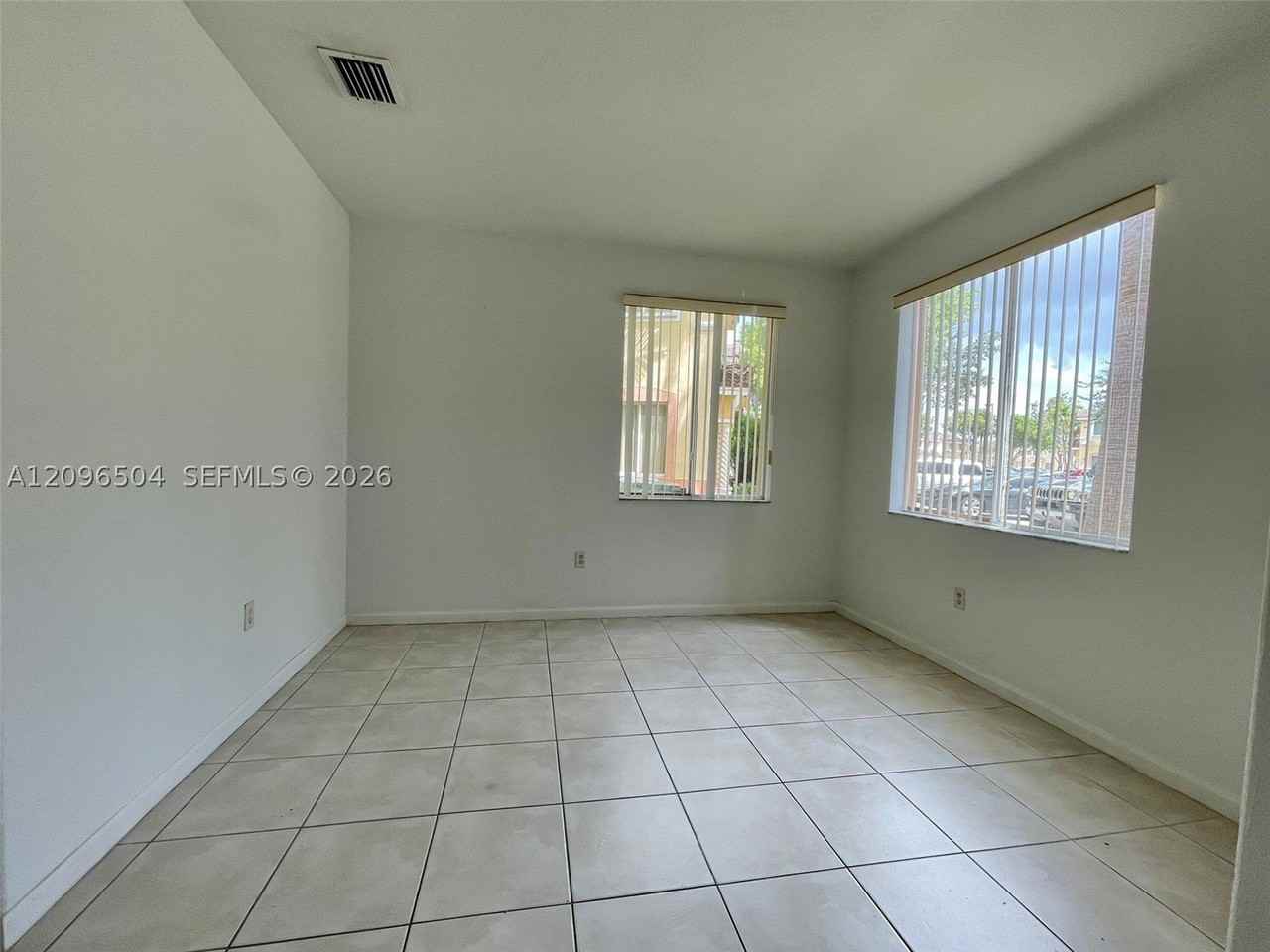 2744 Se 15th Pl #136 - Photo 5 of 13