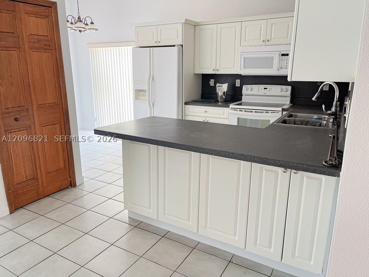 14512 Sw 96th Ter - Photo 5 of 21