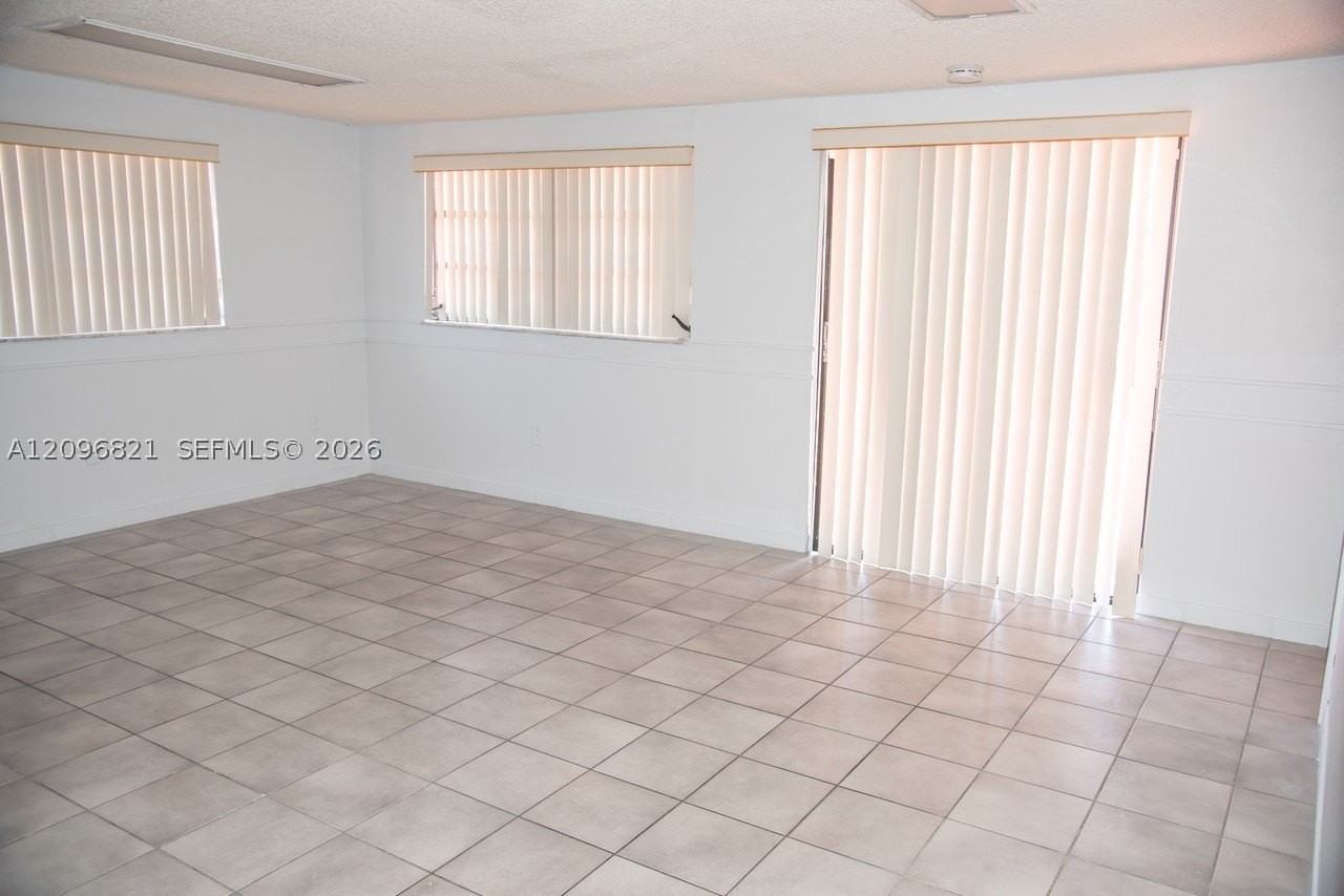 14512 Sw 96th Ter - Photo 6 of 21