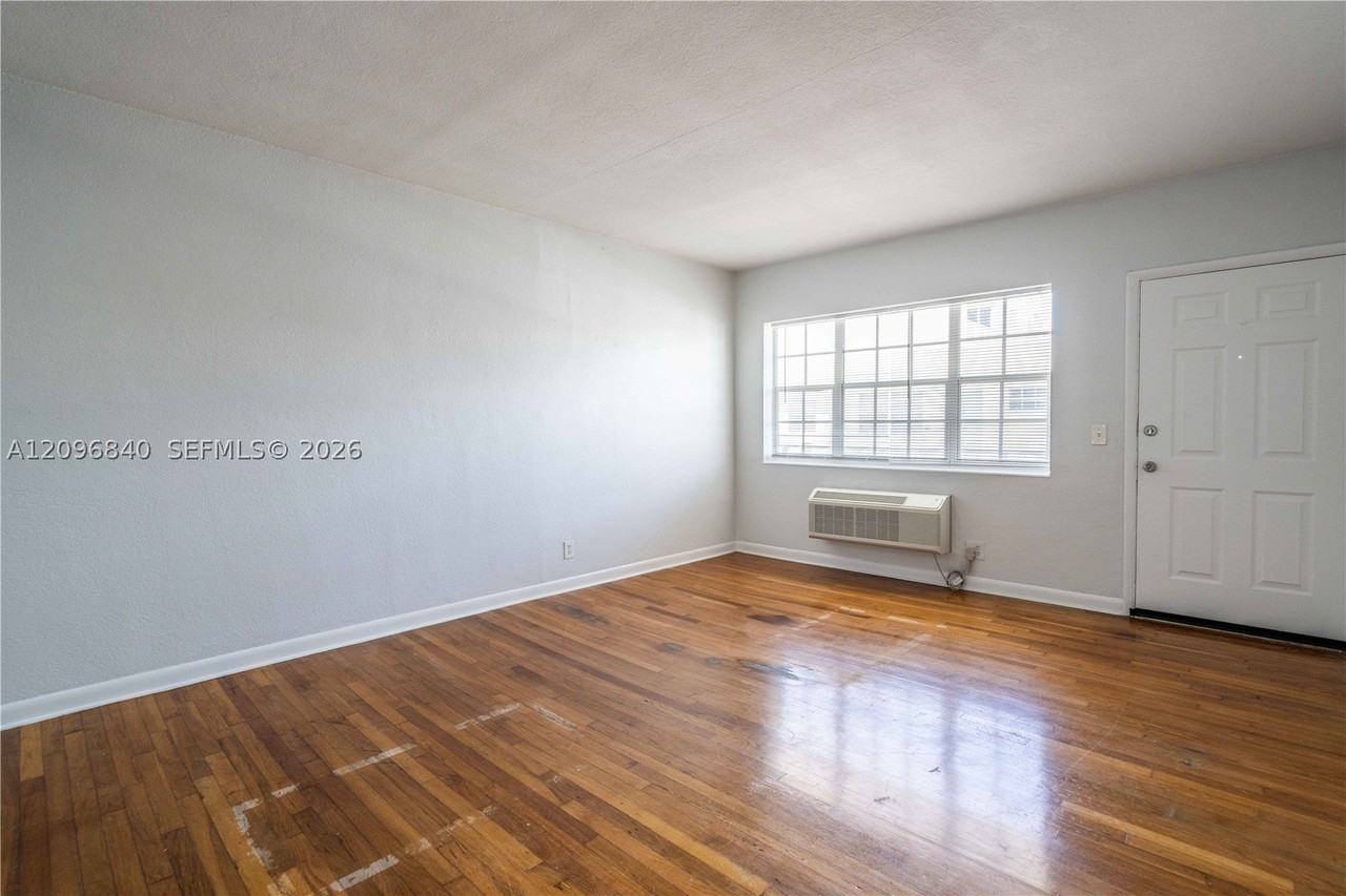 330 84th St #11 - Photo 2 of 12