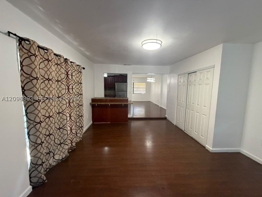 6871 Sw 37th St #B - Photo 5 of 13