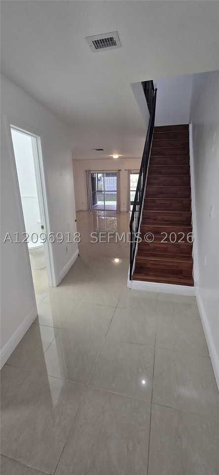 8350 Sw 154th Ave #6 - Photo 5 of 34
