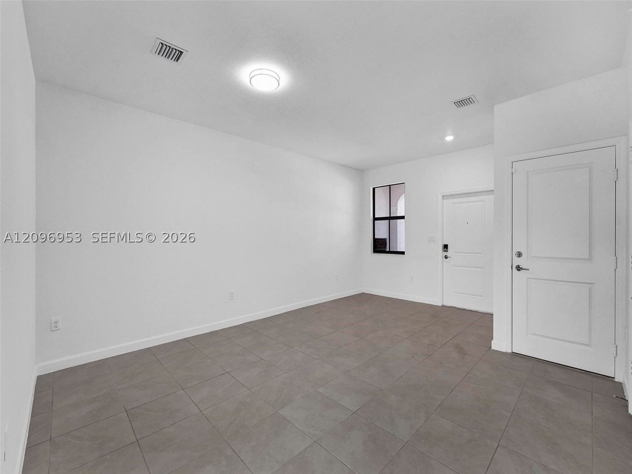 11924 Sw 247th Ter - Photo 5 of 42