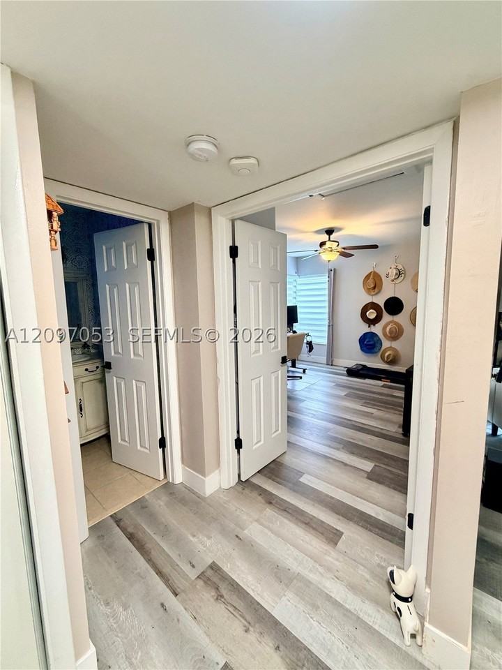 3171 Cocoplum Cir #3382 - Photo 7 of 30