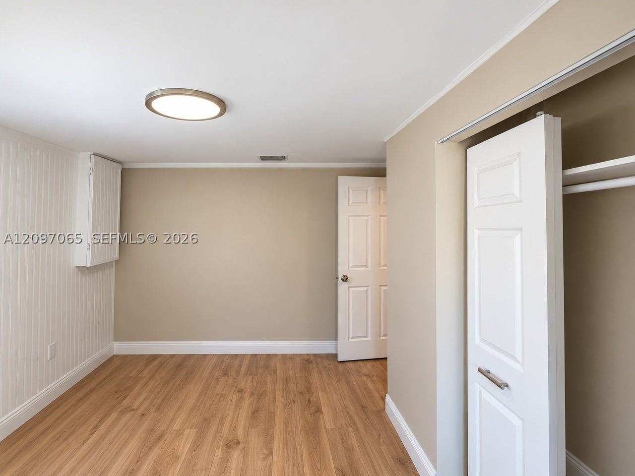 460 N Deerfield Ave #0 - Photo 2 of 7