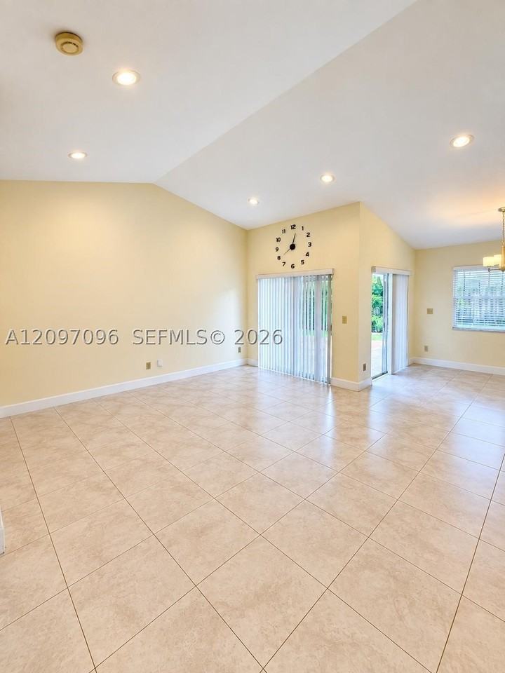 14740 Sw 170th Ter - Photo 3 of 21