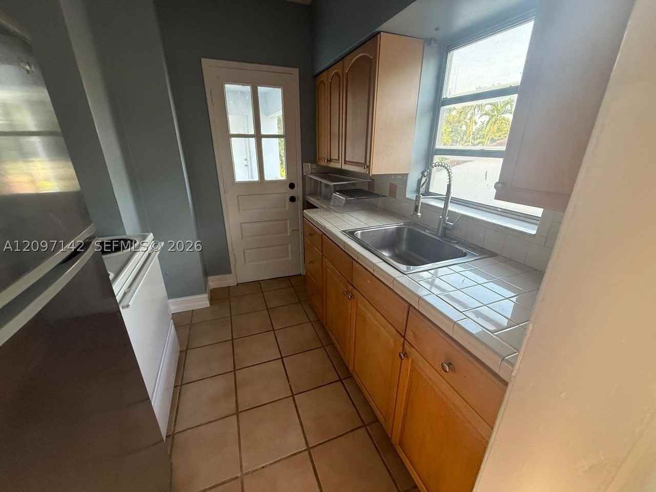 1730 Marseille Dr #4 - Photo 7 of 9
