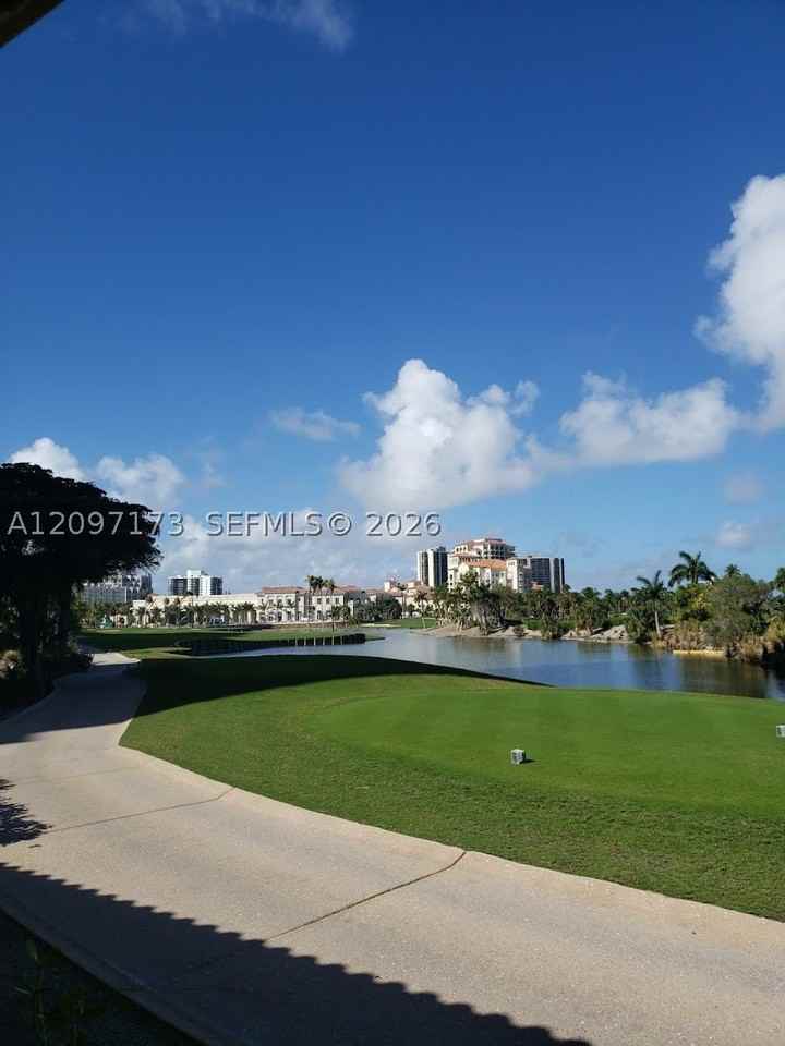 20200 W Country Club Dr #109 - Photo 2 of 15