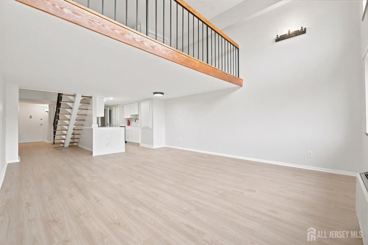 40 Fayette St #37 - Photo 3 of 16
